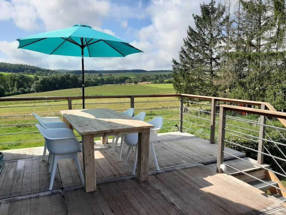 Huis Met Zonneterras, Tuin En Panoramisch Uitzicht Wellin Екстер'єр фото